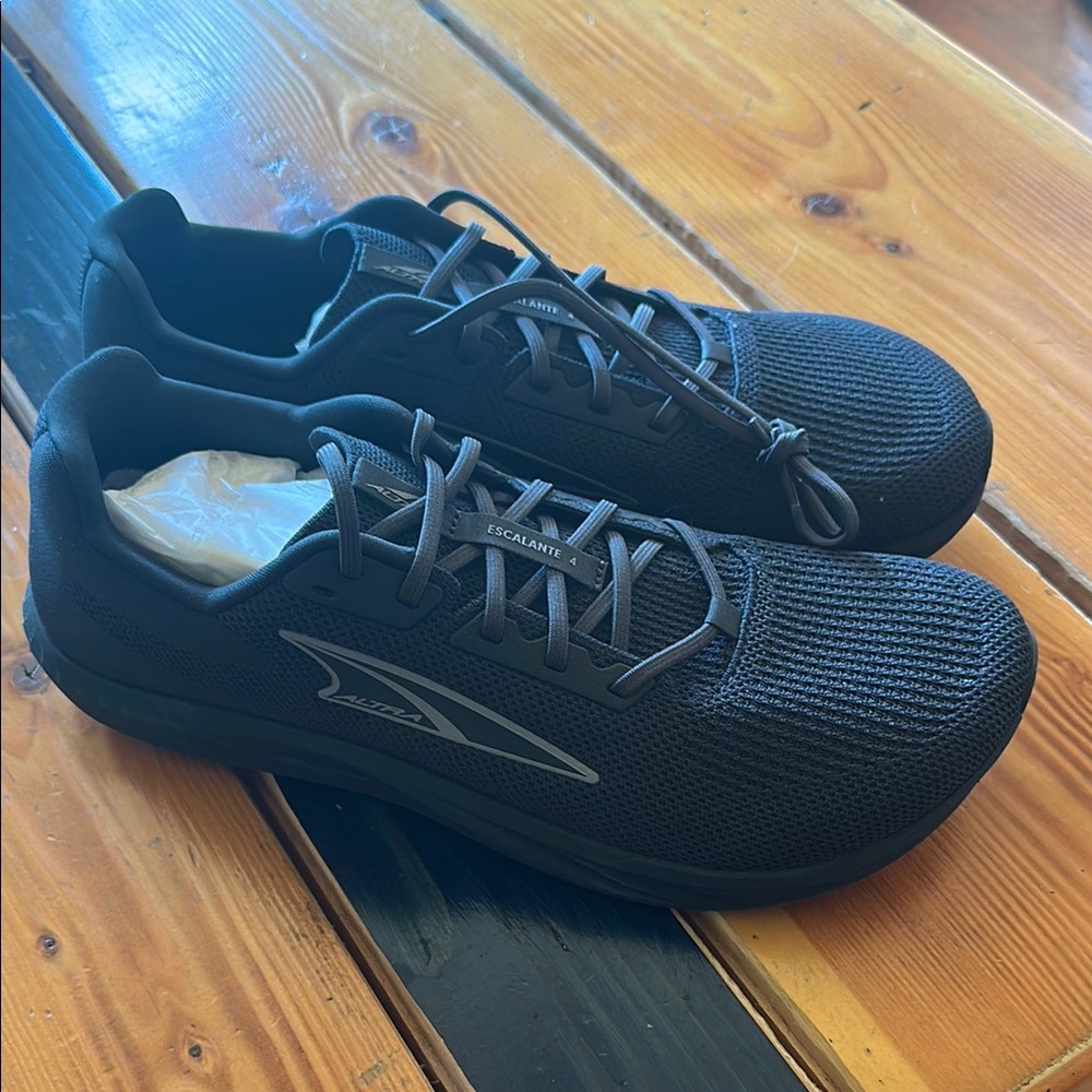 ALTRA Men's Escalante 4 Road Running Shoe